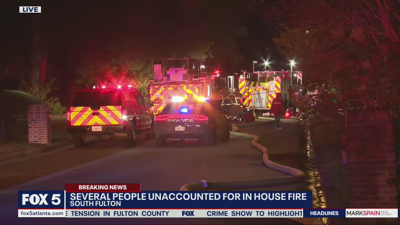 Crews battling dangerous South Fulton house fire