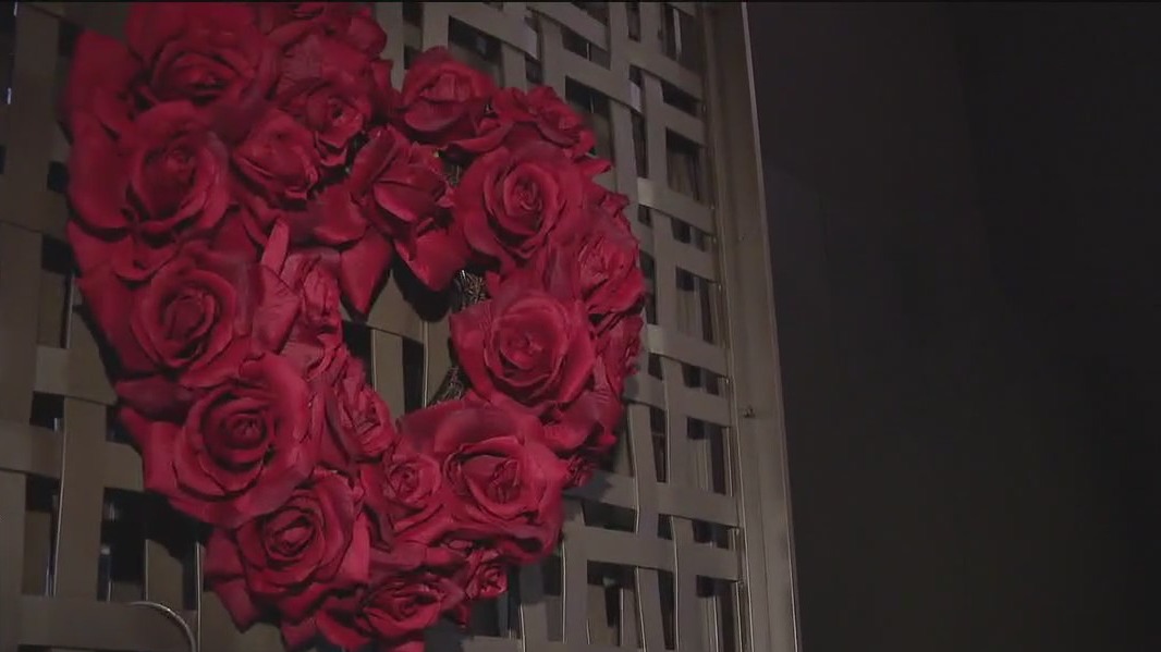 Valentine's Day night in San Francisco: Love is in the air