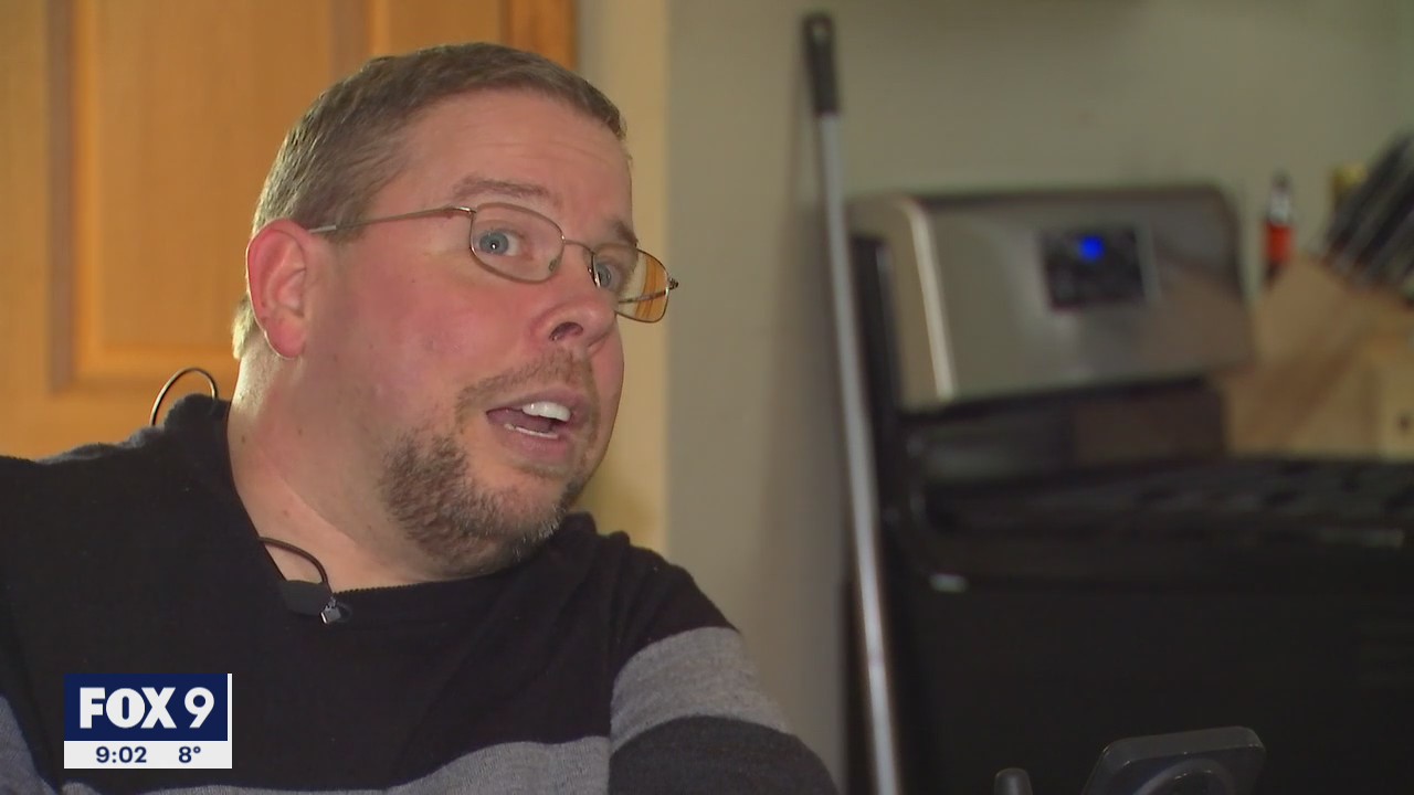 Wheelchair accessible van stolen outside Brooklyn Center hotel