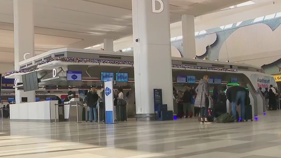 Travelers brace for record-setting numbers