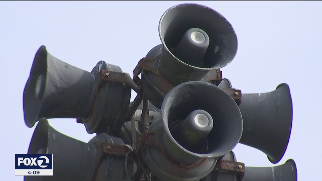 The tsunami advisory wouldn't have triggered SF emergency sirens, but why do they remain silent?