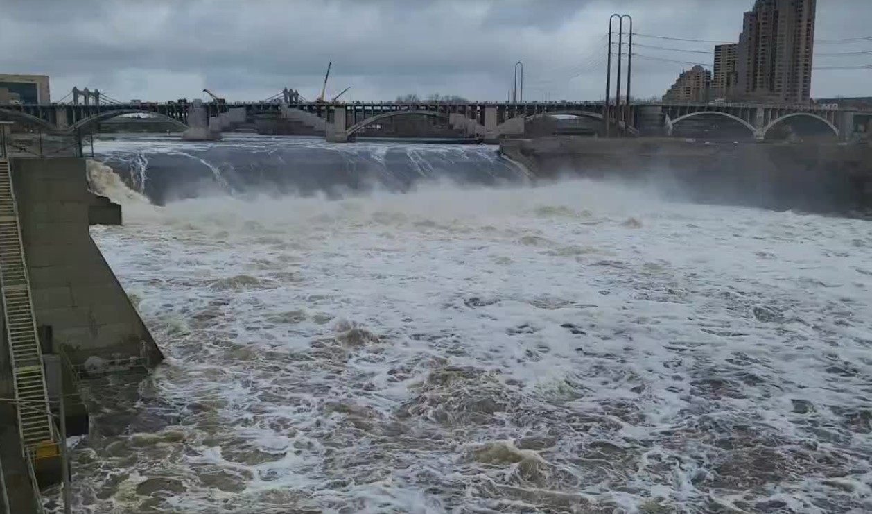 High water on Mississippi River in Minneapolis