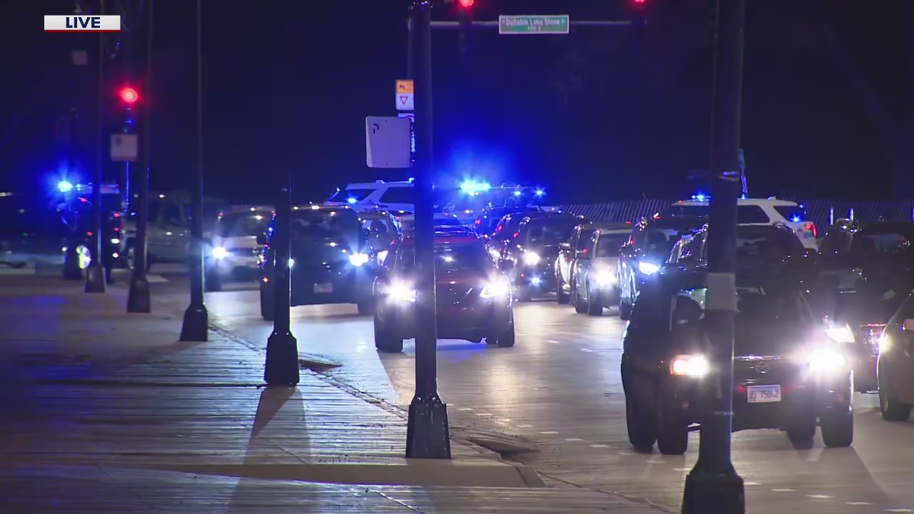 Chicago cop transported to hospital after exchange of gunfire; nobody struck