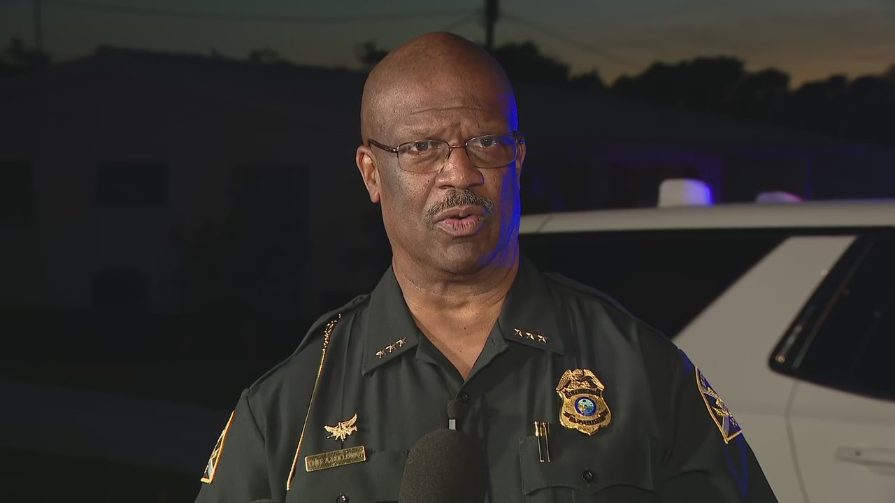 Full news briefing: Pinellas deputy-involved shooting