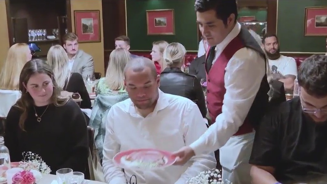 San Francisco 49ers celebrated by House of Prime Rib