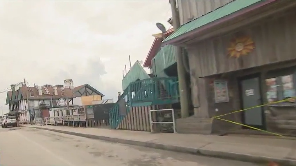 Some Cedar Key residents riding out Idalia