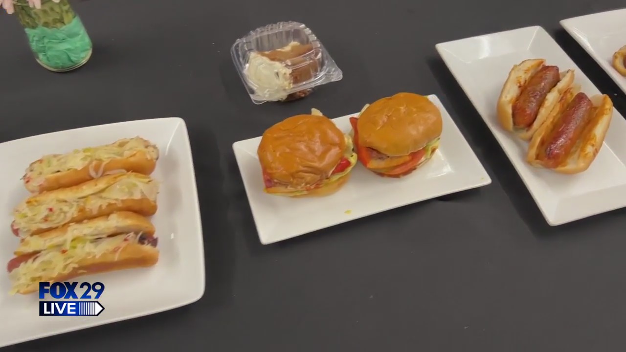 FOX 29 LIVE: What's For Dinner - Little Hot Dog Wagon