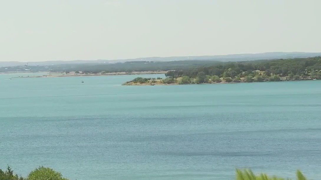 Canyon Lake sees near-record low water levels