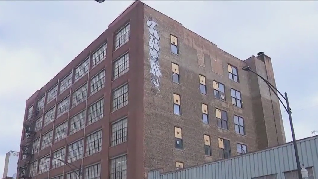 5-year-old child staying at Pilsen migrant shelter dies after becoming ill