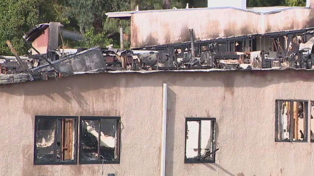 Lomita fire: Residents return to assess damage