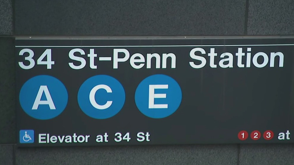 Subway scissor slashing