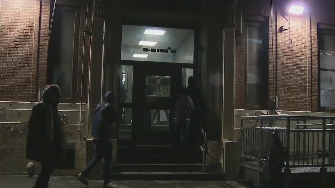 Curfews go into effect at NYC migrant shelters