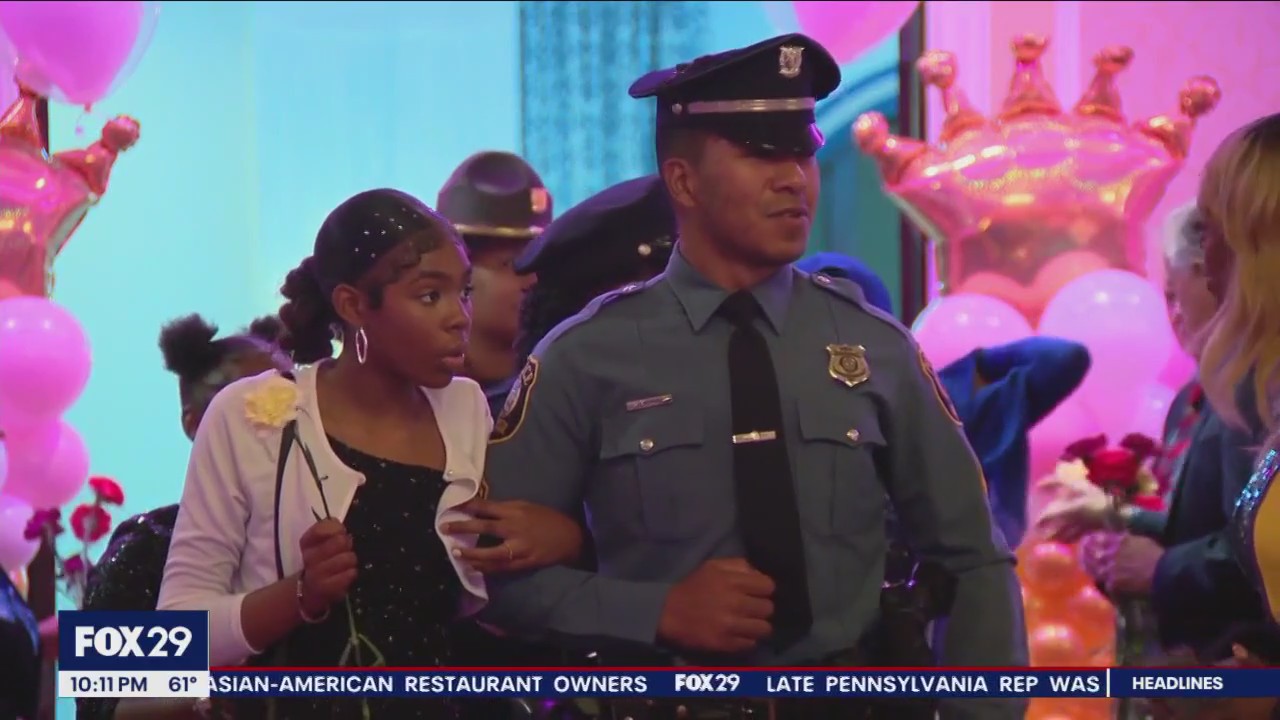 Delaware police department holds gala for local youth to strengthen community relations