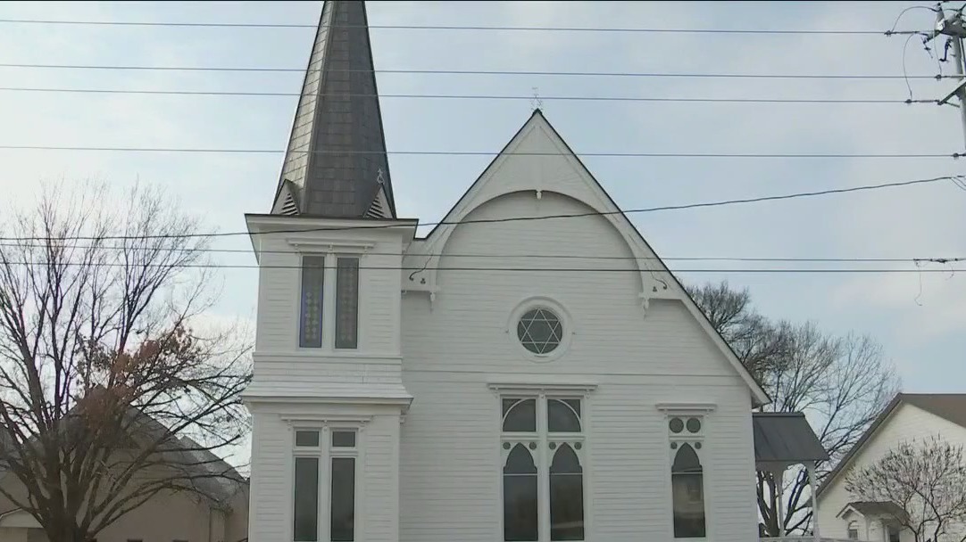 Bastrop community raising funds to restore iconic church