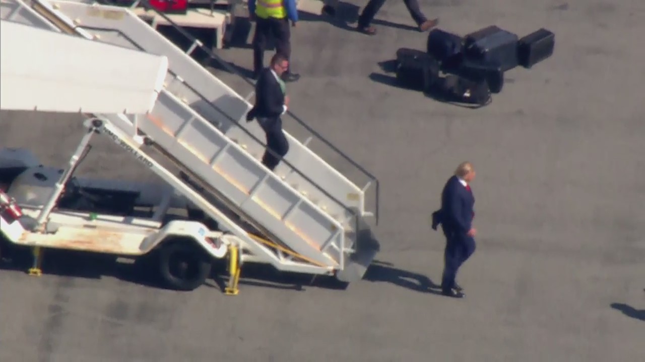 Donald Trump lands in New York