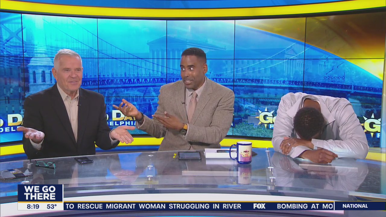 Two Mikes & a Bill: Texting etiquette