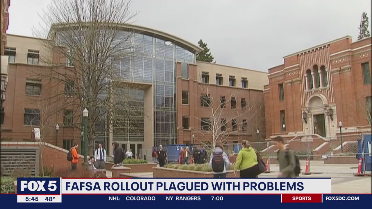 FAFSA delays cause frustration for students, colleges