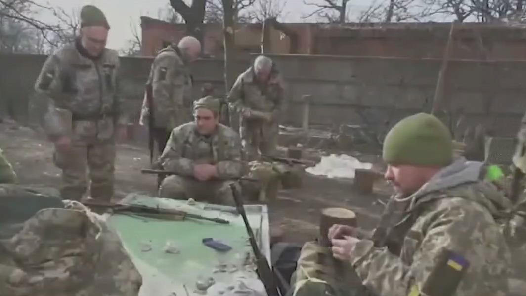 Fighting between Russia and Ukraine escalates on eastern front