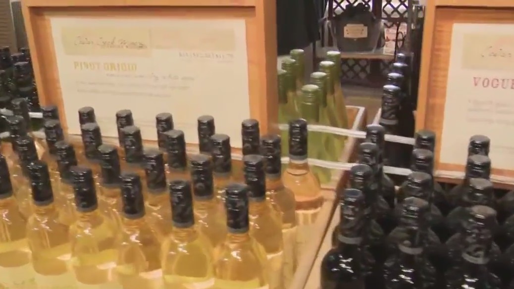 Mother's Day gifts at Cedar Creek Winery