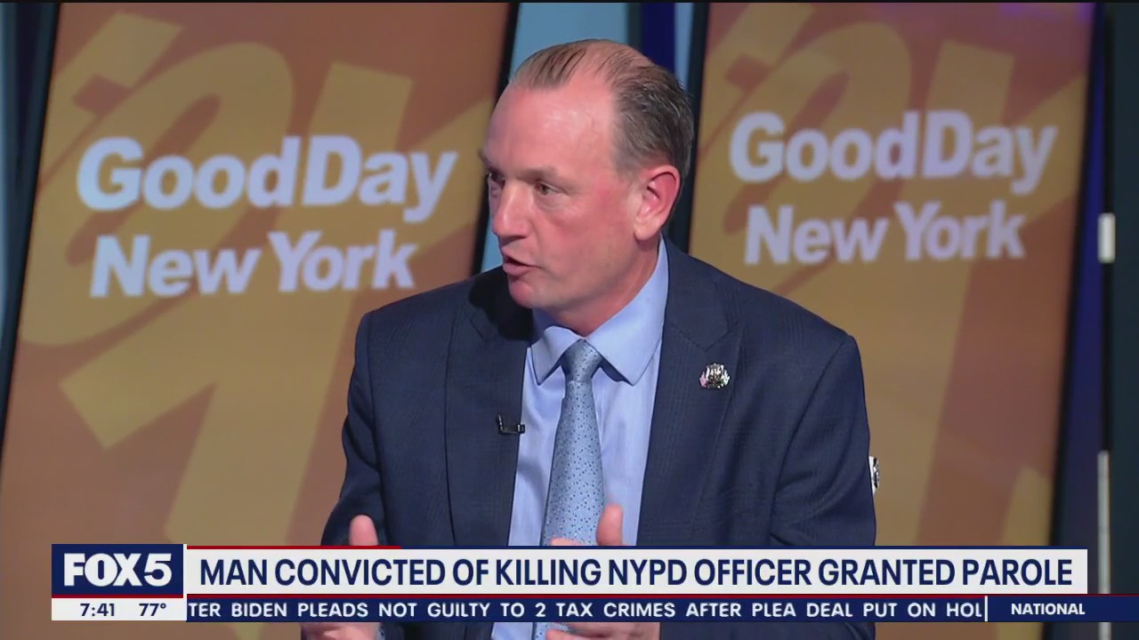 Head of the NYC police officers' union Patrick Hendry