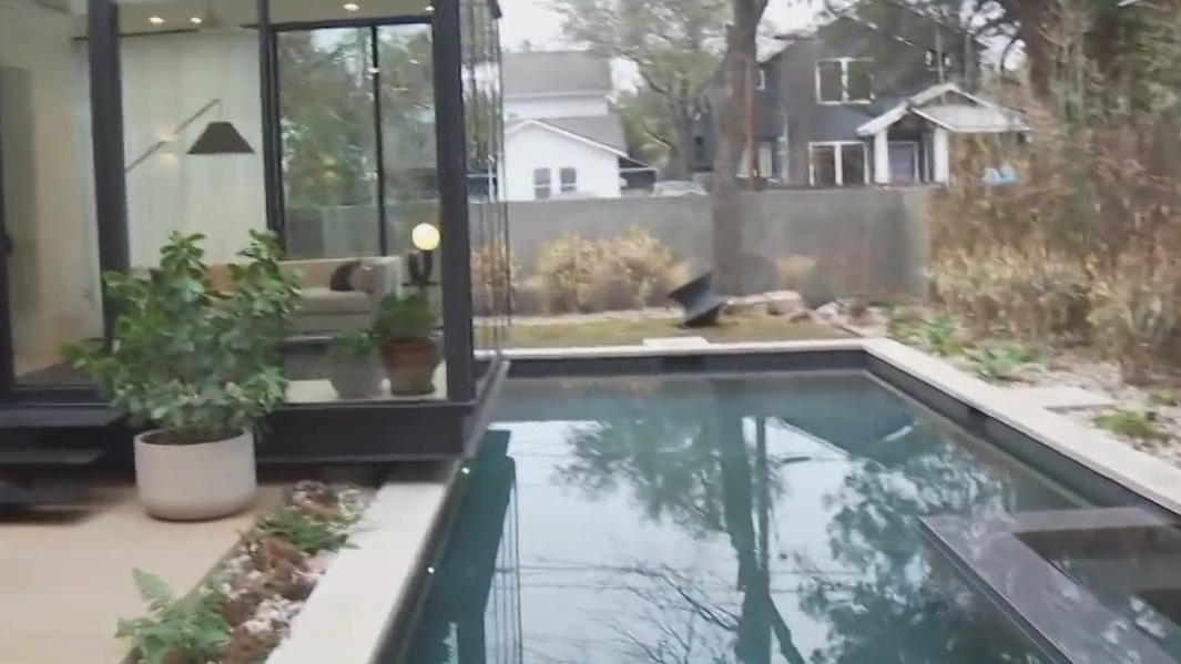 Joseph Design Build gives us a tour of one of their modern homes in South Austin