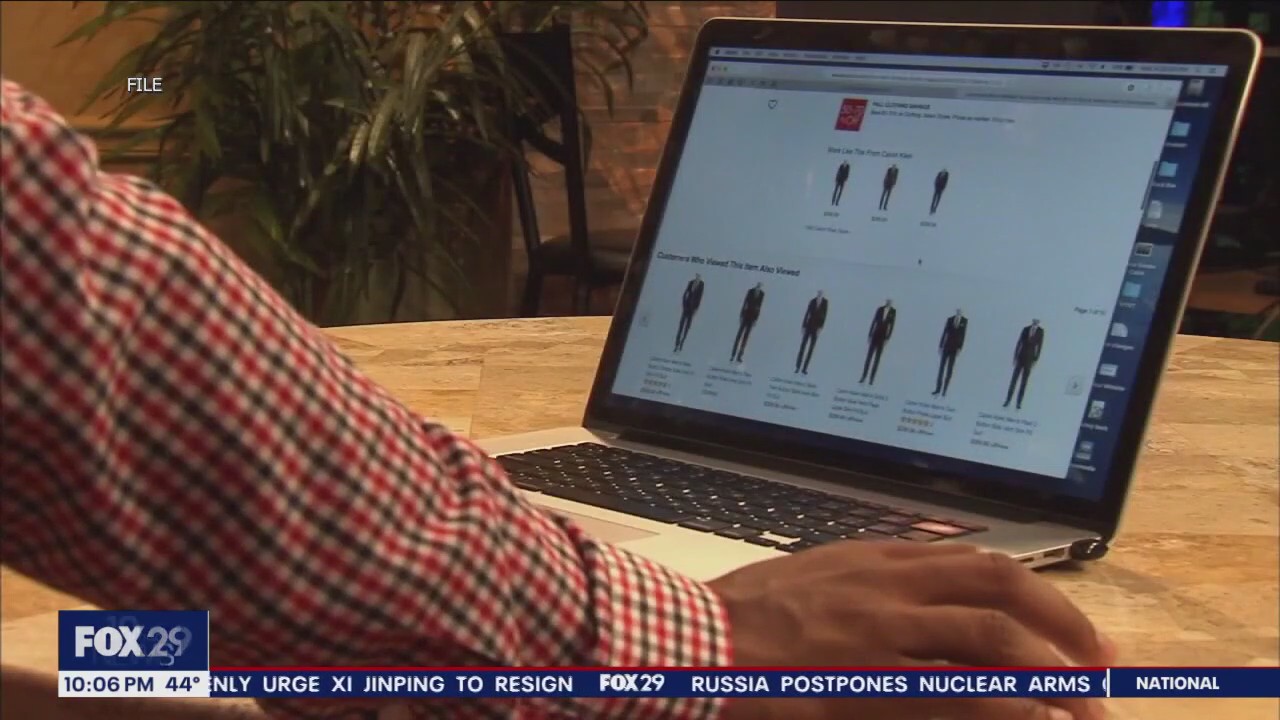Are those deals really deals? Experts say 2022 could be the most expensive holiday shopping year yet