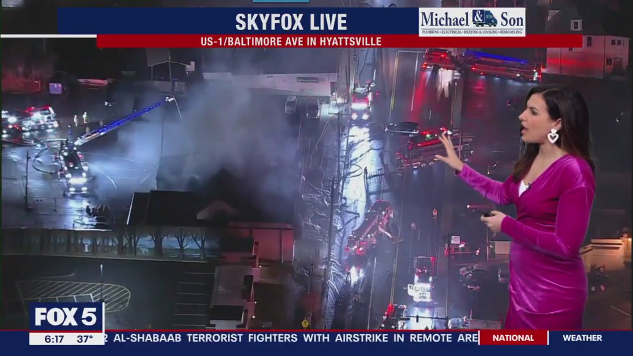 Firefighters battle blaze in Hyattsville