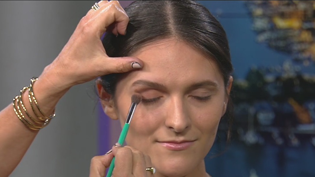 TikTok makeup hacks with Jamie Greenberg