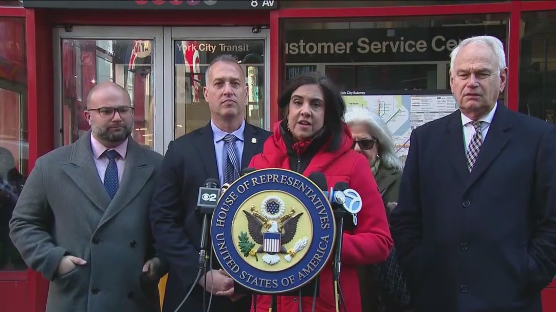 Lawmakers call for NYC to resume working with ICE