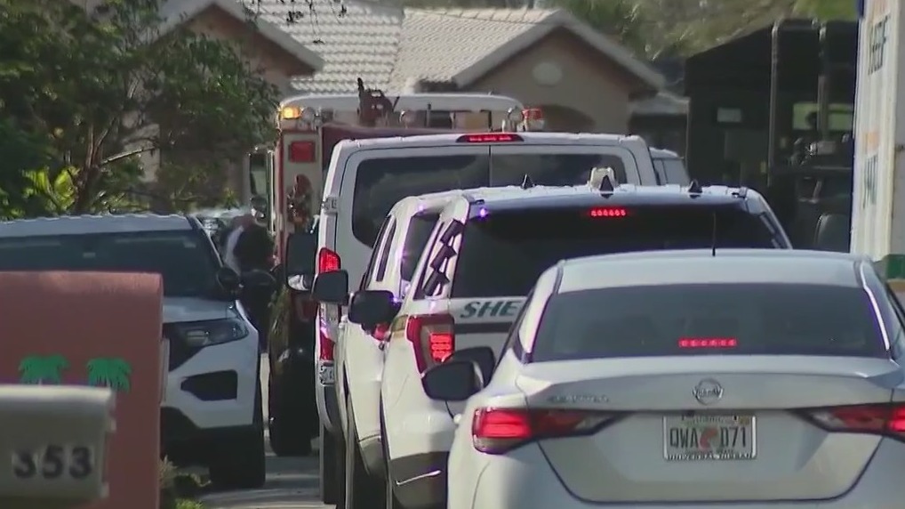 Suspect dead following standoff with Florida deputies