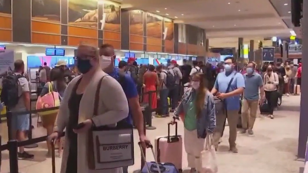 Austin airport offers tips for busy travel season