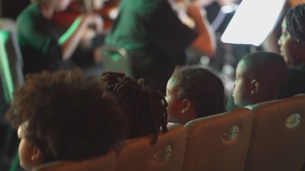 Pinellas County students' introduction to opera