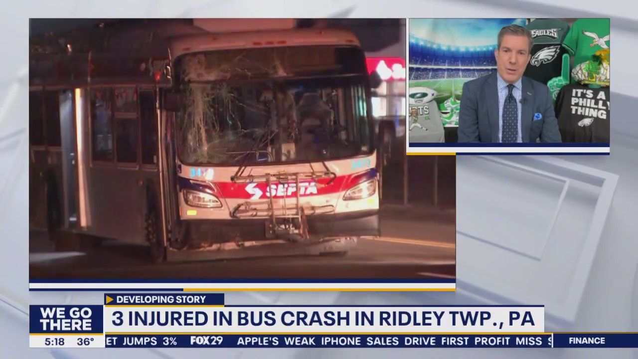 Police investigating SEPTA bus crash in Ridley Township that injured 3