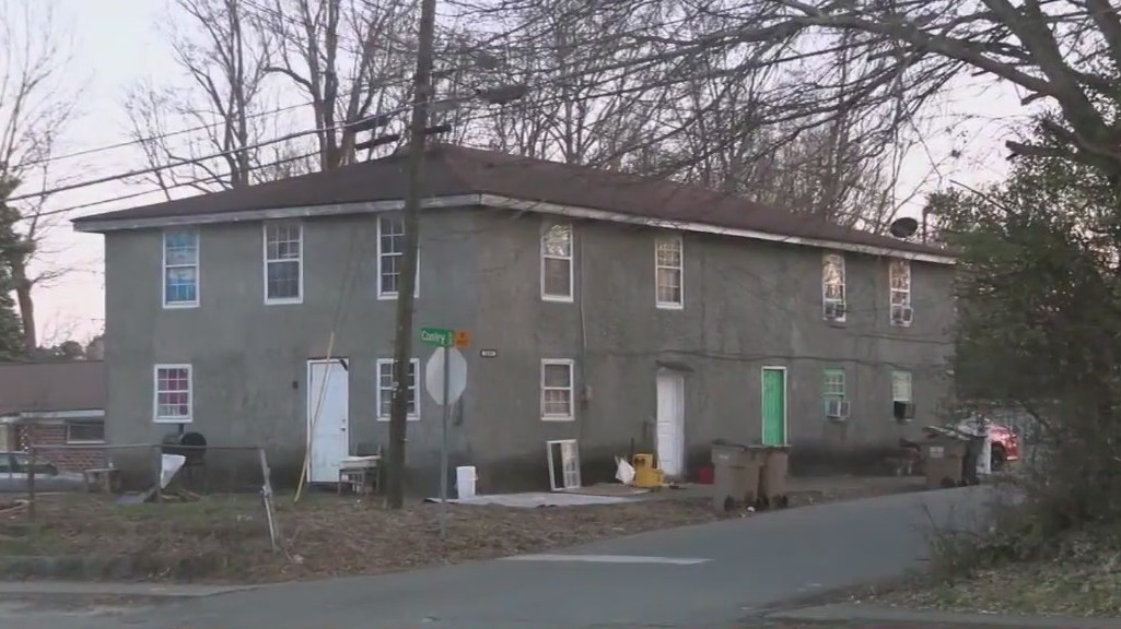 Neighbor of murdered pregnant woman recalls day she was found