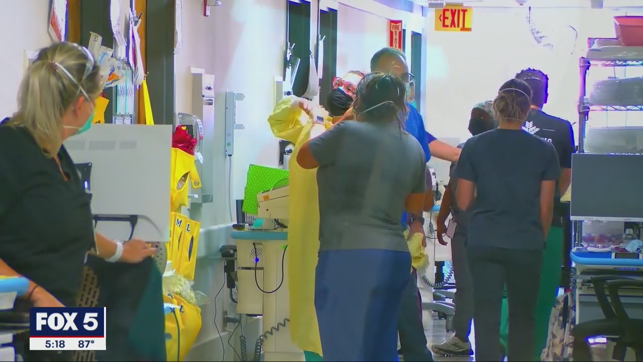 New Omicron variants spark up changing COVID symptoms, health officials say