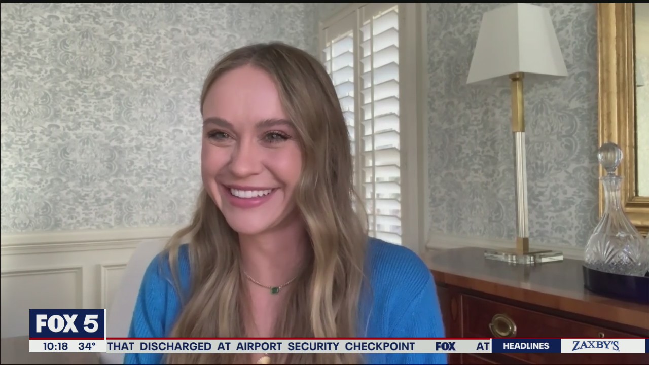 Actress Becca Tobin gets in Christmas spirit for new movie