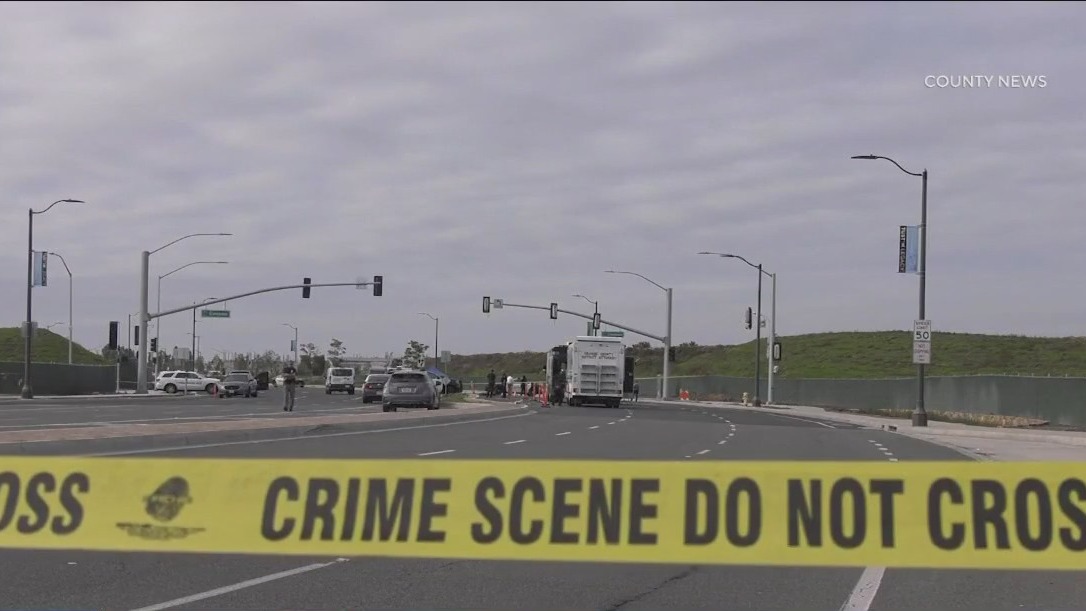 Tustin police fatally shoot man with knife