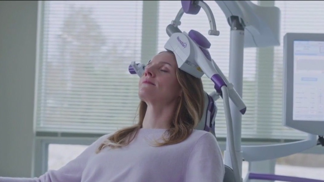 Depression treatment uses brain stimulation
