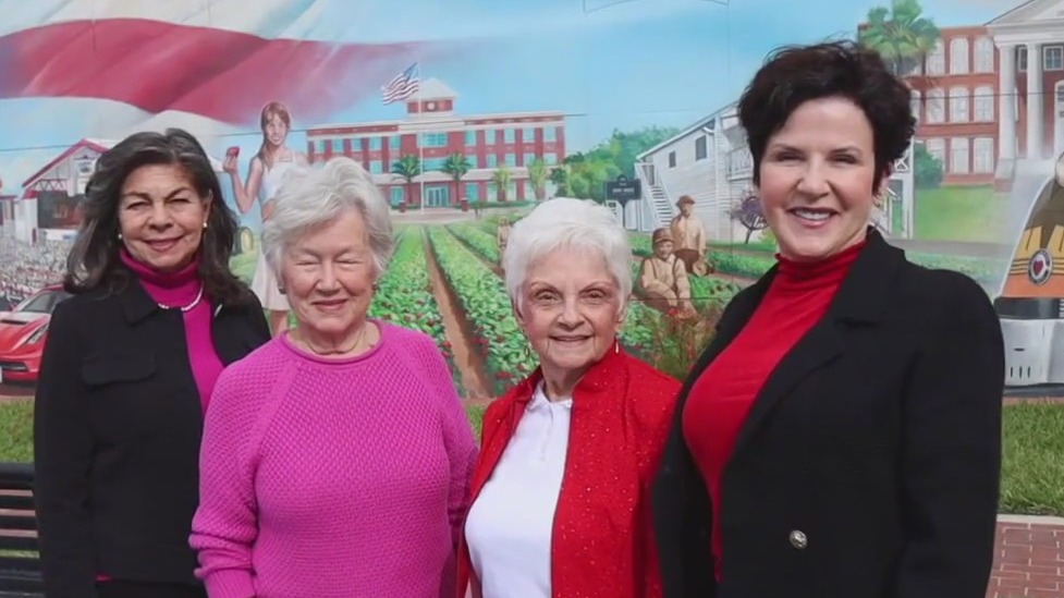 Strawberry Festival Queens