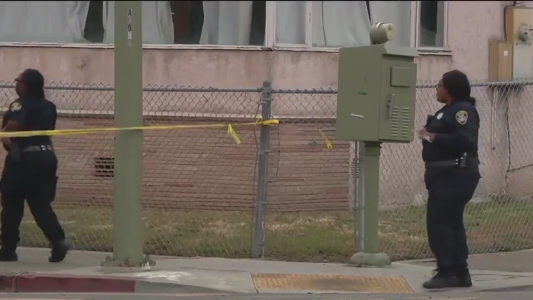 Oakland police investigate deadly hit-and-run crash