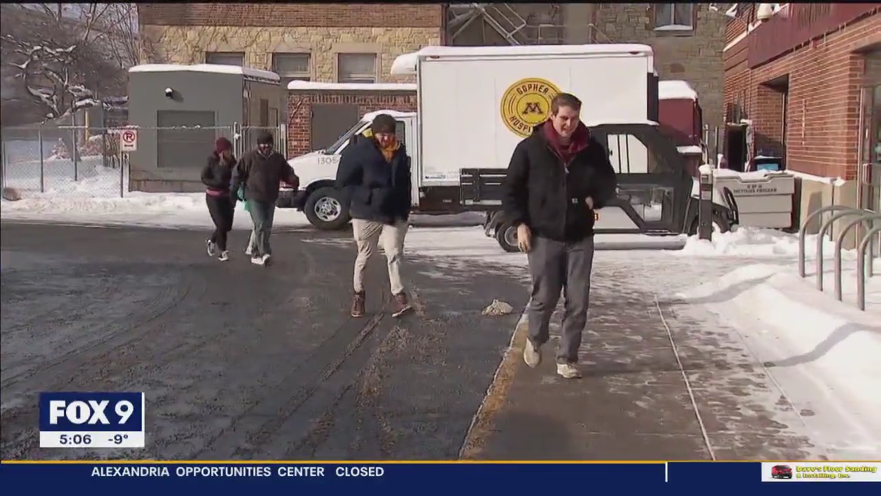 Loyal Gophers fans brave cold for basketball games