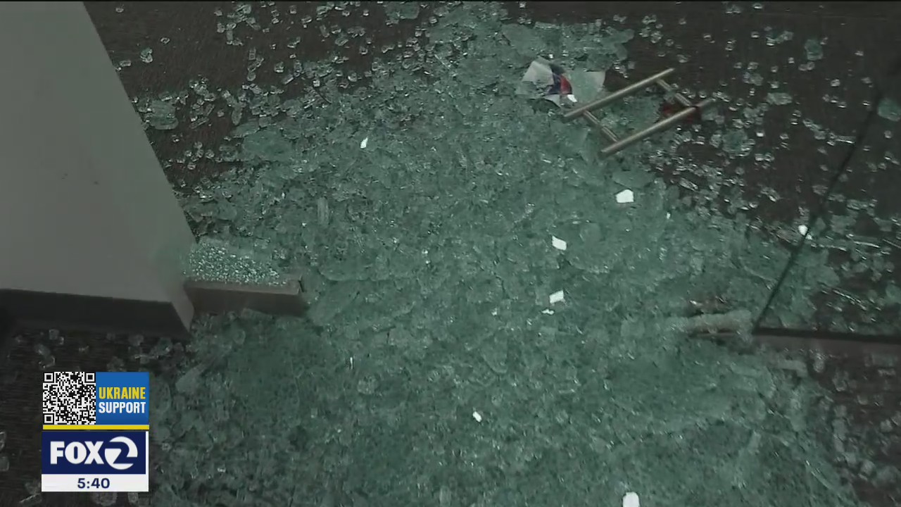 Burglar hits the Oakland Post