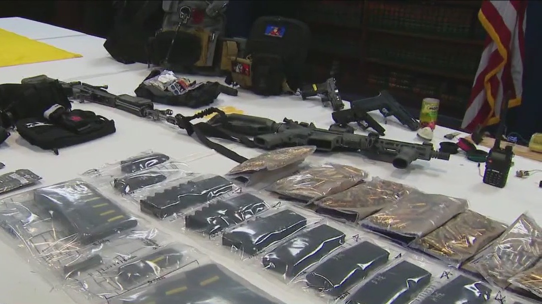 Queens weapons bust