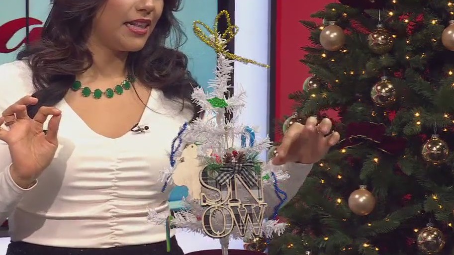 Christmas tree decorating competition
