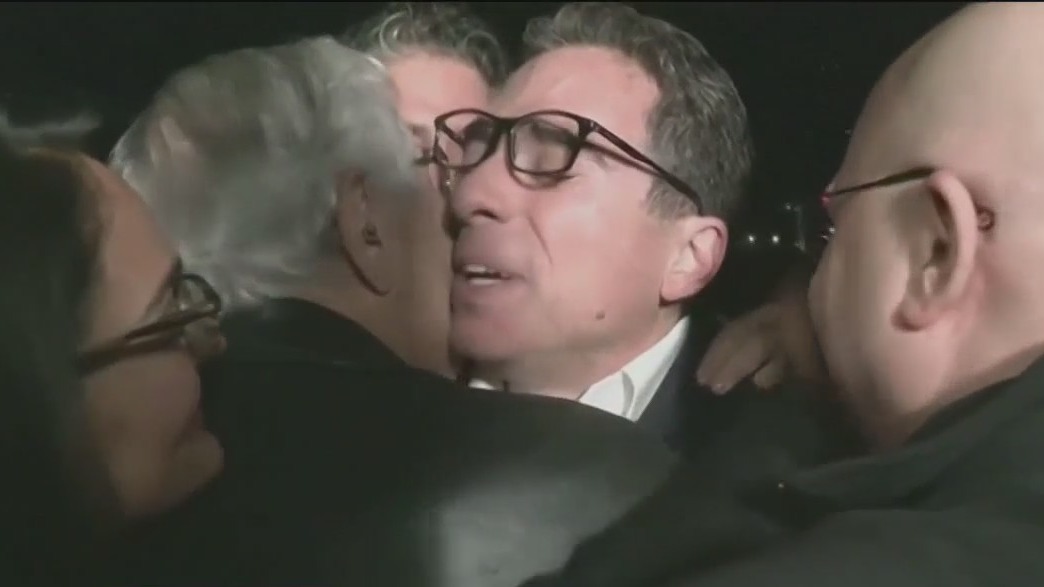 Emotional reunion: 5 Americans back in U.S. after prisoner swap with Iran