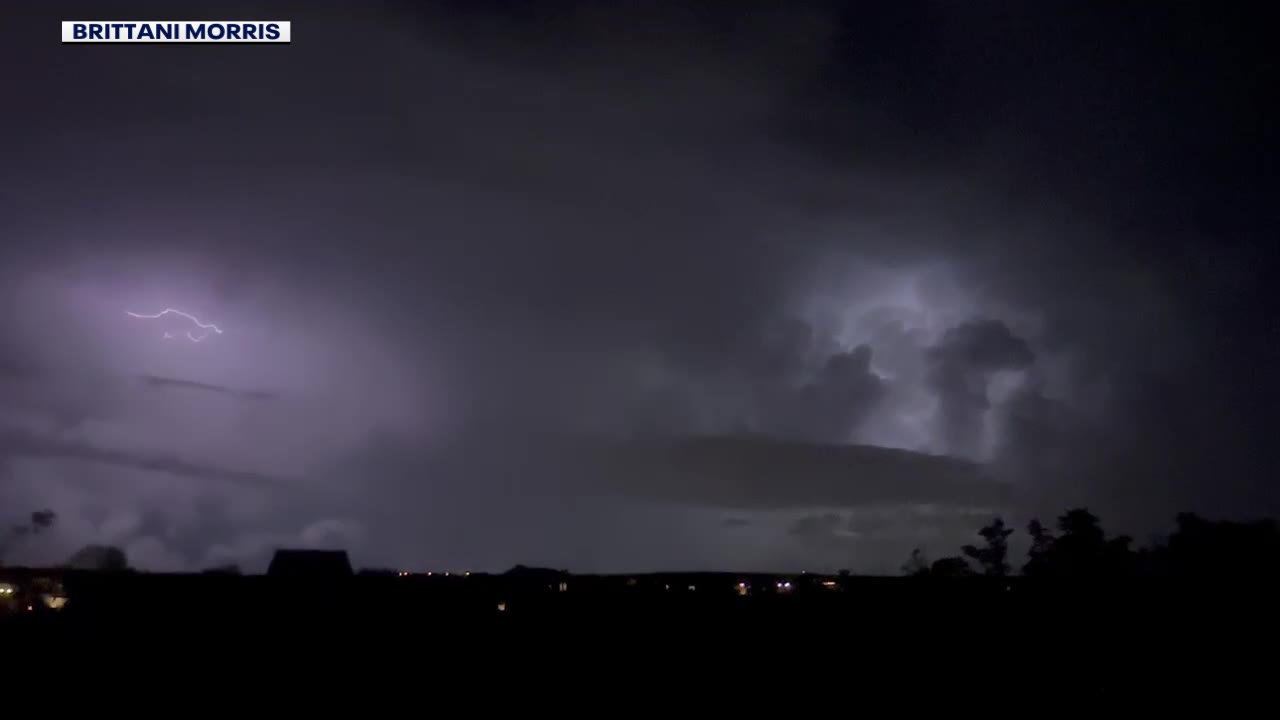 Lightning lights up Central Texas sky