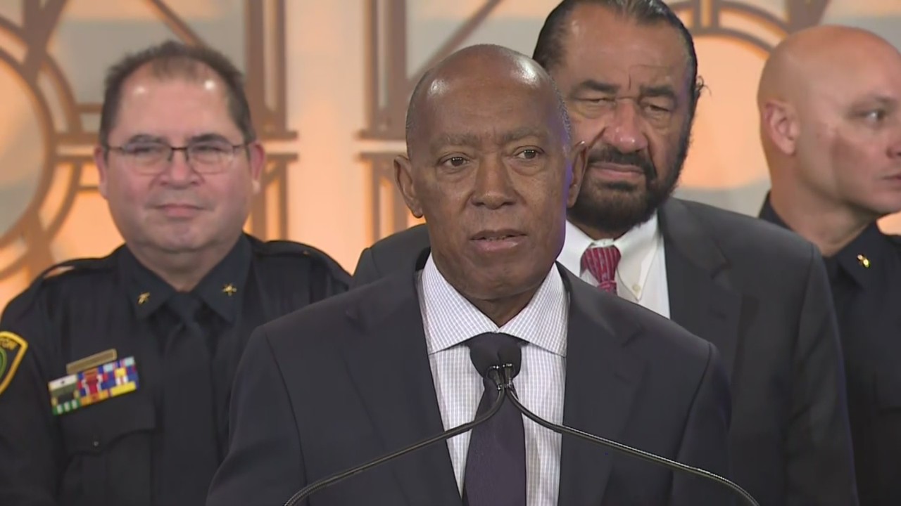 FULL VIDEO: Houston mayor announces plans for second gun buyback program