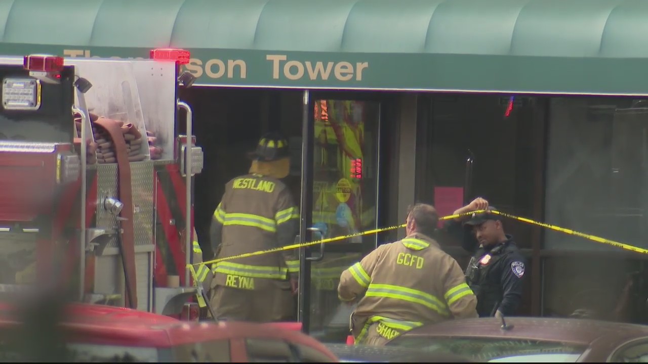 Man, mother injured in Inkster apartment fire