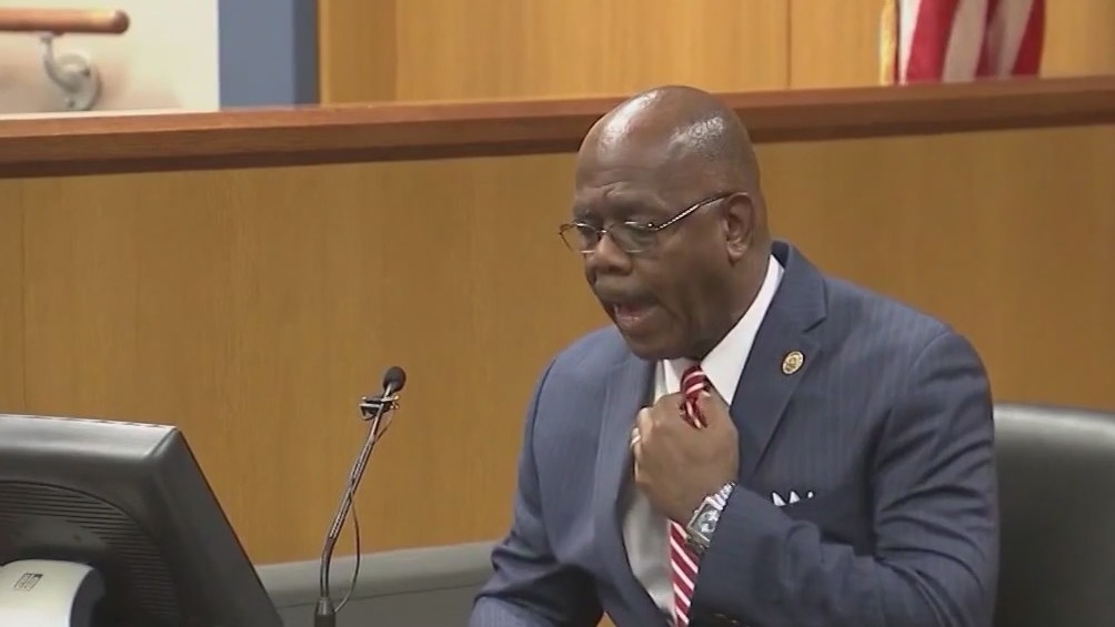 Sexually explicit call in Paul Howard trial