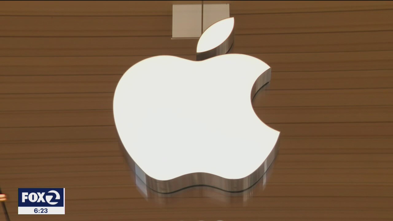 Apple closes indoor shopping at locations in select cities due to omicron surge